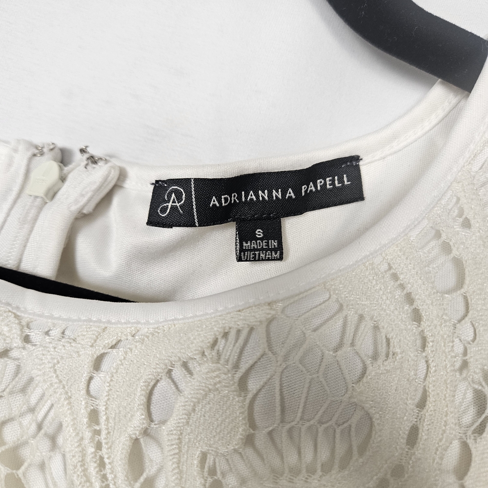 Adrianna Papell Ivory Lace Blouse Size Small